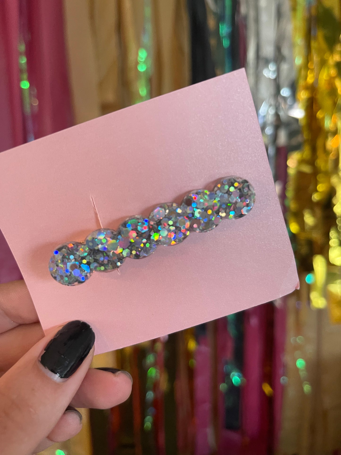 Silver Dollar Scallop Clip