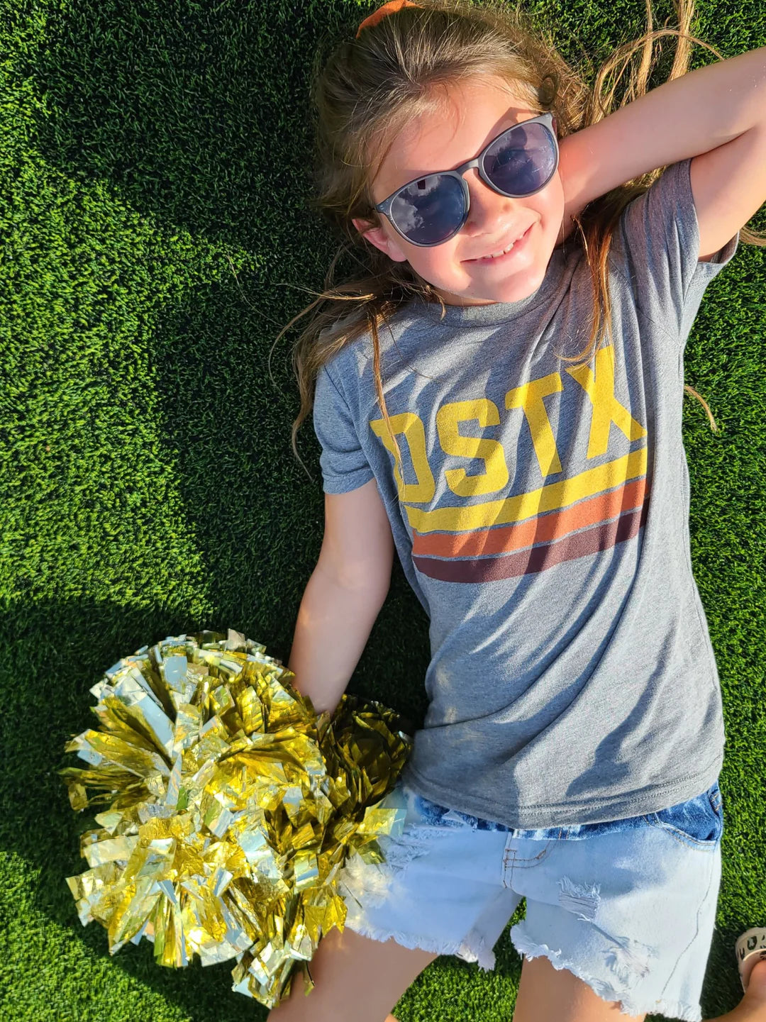 DSTX Retro Rainbow Tee